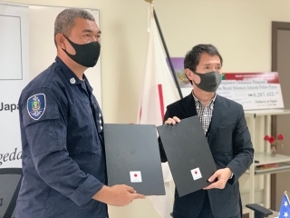 EOD team and representatives from the Embassy of Japan